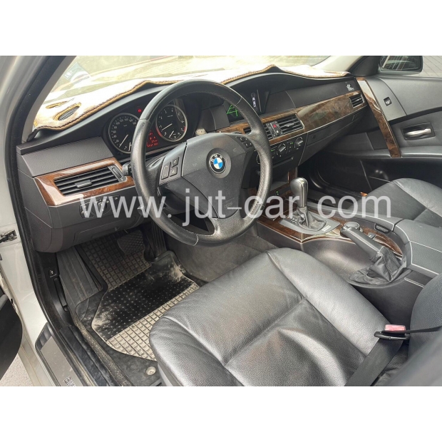BMW E60-5.jpg