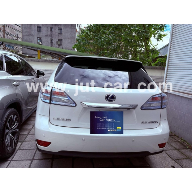 Lexus01.jpg